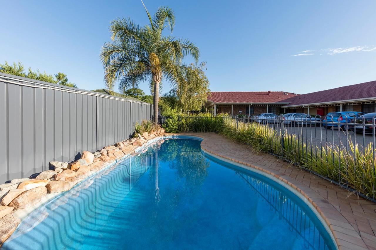 Best Western Ambassador Motor Inn & Apartments Wagga Wagga Eksteriør bilde