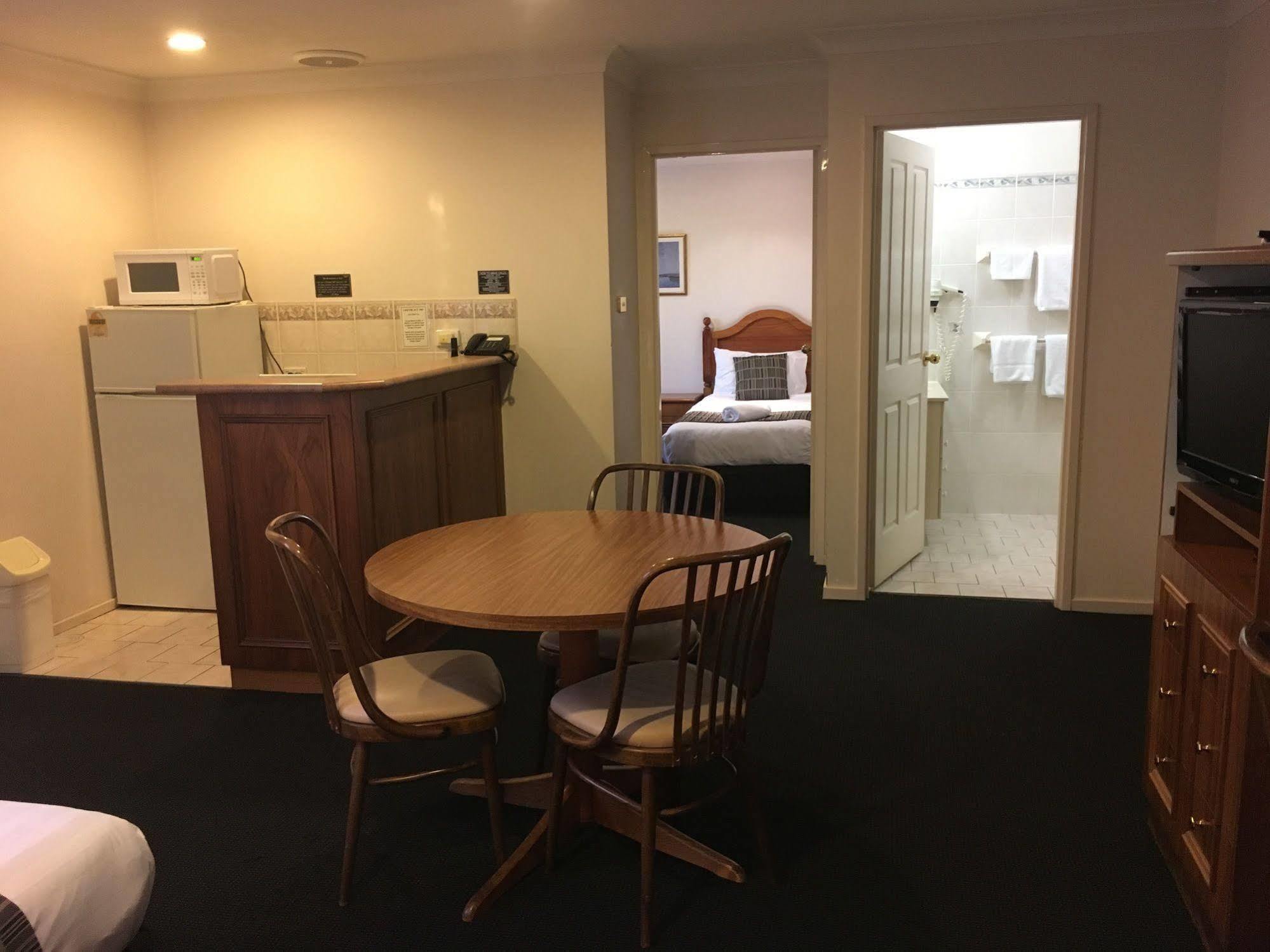 Best Western Ambassador Motor Inn & Apartments Wagga Wagga Eksteriør bilde